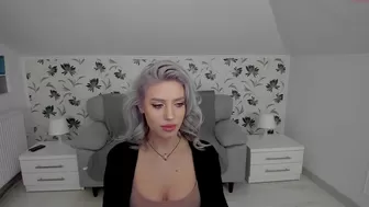 i_am_sarahxxx charming strips booties