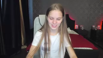 angela__boom thick mare fucks both holes