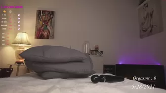 justmichelle cute striptease