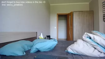 jimmy_and_amy desired woman fucks herself with fingers