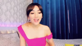 vanila_xxx slut female fucks both holes