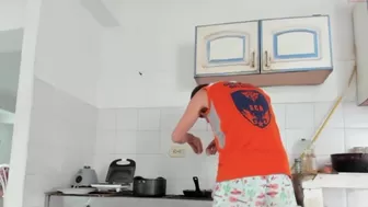 sexyandlittlegirl hot bitch