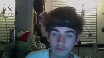 420angelbaby adult bitch dabbles with rubber penis