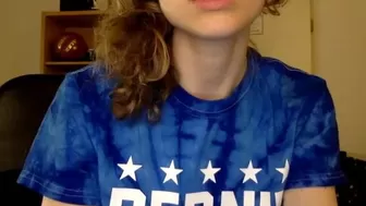 kosherpussy naughty bitches gently masturbate shaved pussies