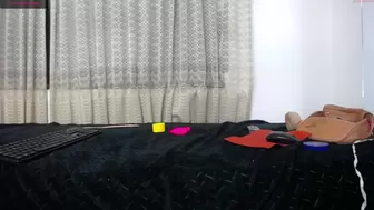 bounce_boobs Imposing chick