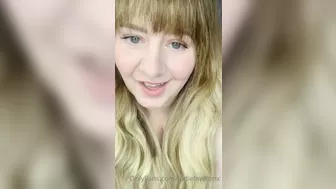 Jodie Lawson   Blonde in stockings