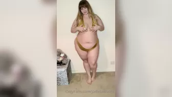 Jodie Lawson   31 October 2020