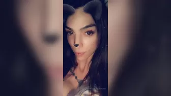 Chelsea Marie aka xxxchelseamarie hot brunette girl passionately jerks off her cunt