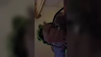 Chelsea Marie aka xxxchelseamarie naughty slut caresses big tits