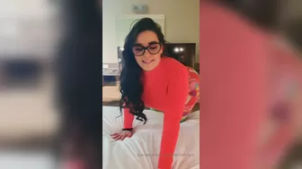 Scarlett_Jones delightful student takes off her clothes after class