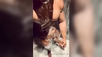 MrShaftUK aka shaft_uk weak on the front