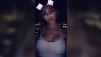 iammery Depraved Latina Cums