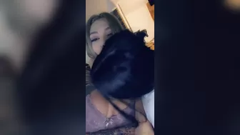 iammery naughty bitch fucks pussy