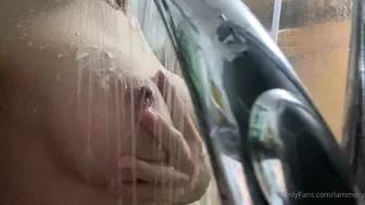 iammery big wet cunt close up