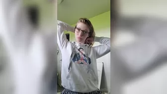 Tessa Winters luxurious lady boldly hammering her ass