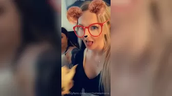 Chelsea Marie aka xxxchelseamarie showing her butt