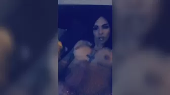 Chelsea Marie aka xxxchelseamarie expressive beauty gets sexuality