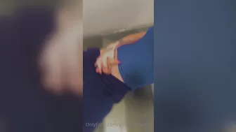 yourtsashley69 teen slut fingers pussy