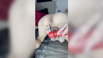 yourtsashley69 babe cums off toys