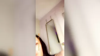 yourtsashley69 bbw fondles her cunt and nipples