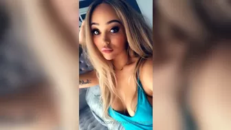 dominiquebarbi black haired passion shows beautiful sissy