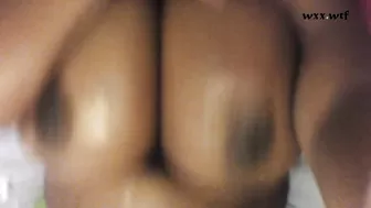 Huge Ebony Oily Boobs_juicyynae22_720p