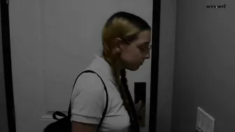 Jerk off into the Eyes of an 18 Year old Girl Born in 2000_JoeJonxxx_1080p