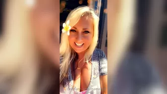 Nita_Marie cute girl caresses her charms