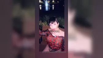 WinterxxDoll painted bitch gently pulls pussy