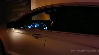 NIcky Jimenez aka Nicole Flakita crazy slut gently pulls pussy