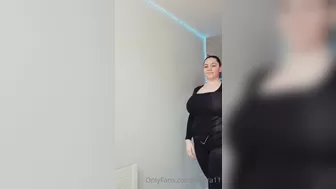 Busty Klara Siskata Mare