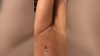 Lola aka lolachristina 12 January 2021