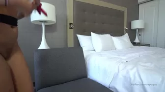 Ashley Red  fucking herself in her pussy