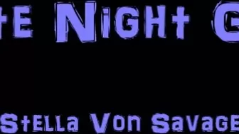 Stella_Von_Savage incendiary bitch is naughty at the pool