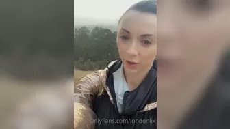 London Lix OF sweet lady caresses rubber penis