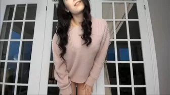 JustViolet  cute babe jerks off with sex toys