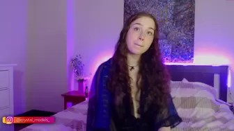 ur_melody the insistent babe caresses her charms