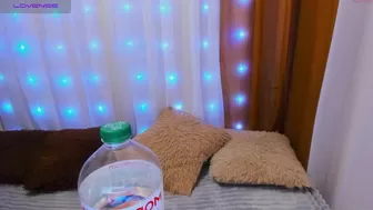 emmika_ hot chick caresses big ass