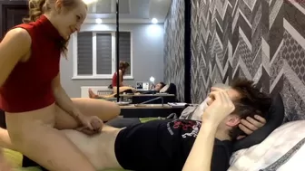 worlddictator skinny bitch jerks pussy with dildo