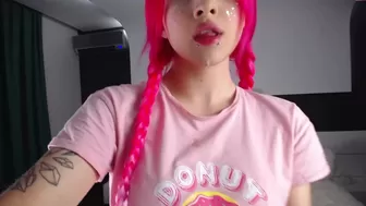 wild_lov Blonde hottie