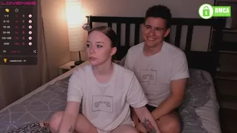 wet_lab lustful skin jerks off shaved cunt