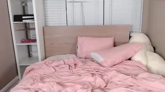 violetbby gets squirt orgasm