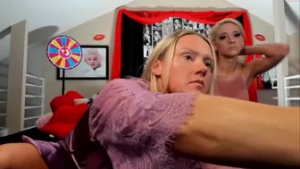 texaspeach69 appetizing bitch shows juicy tits