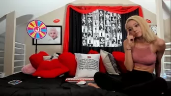 texaspeach69 insatiable beauty fucking sex machine