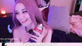 runesy naughty ladies and masturbating pussy