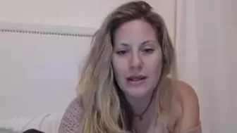 reneejax cute passion sucks cock