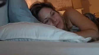 reneejax redhead female caresses big tits