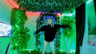 elisa_oliver luxury skin fucks two holes