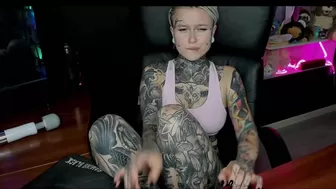 max69alexa depraved women masturbate