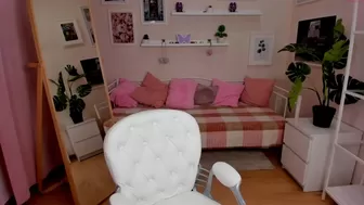 luna_burns sultry confused relish fucked sex toy